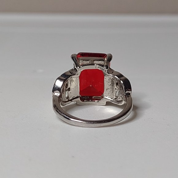 Silver Tone And Red Plastic Ring Size 6.75 - Picture 6 of 11